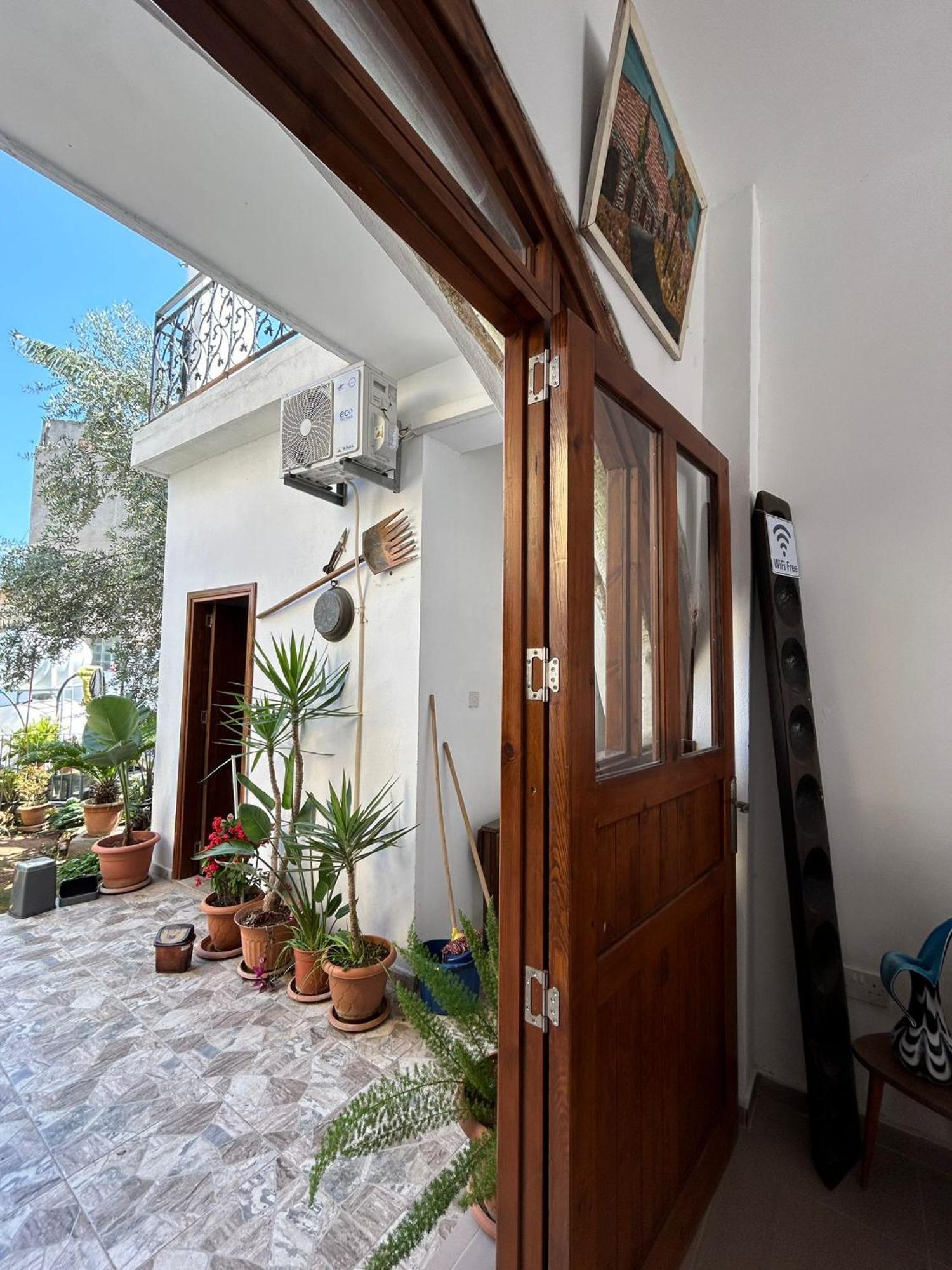 Magic Moon Guest House Famagusta  Exterior photo